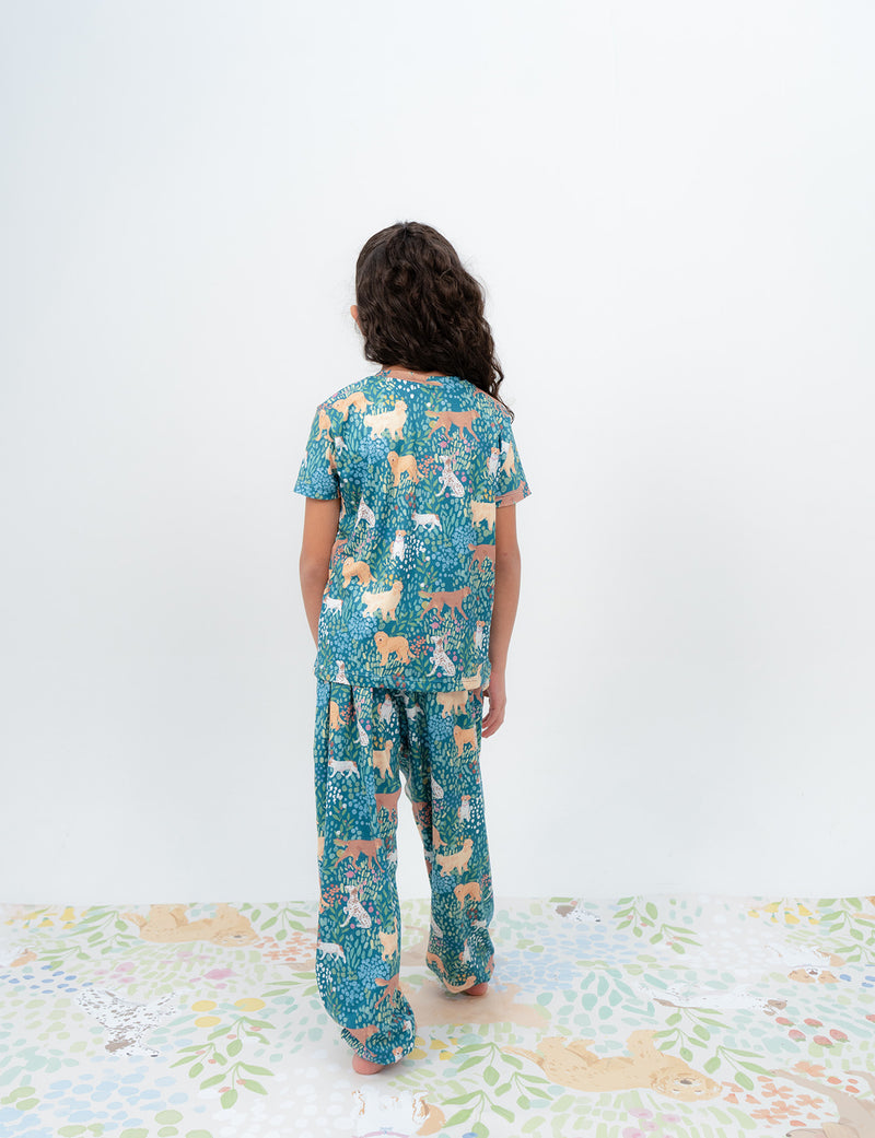 Perritos verdes - niña